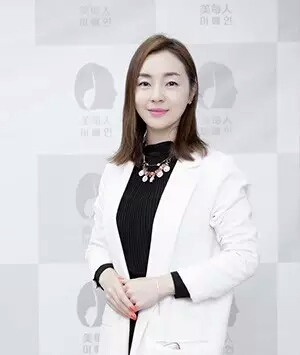 崇文金佳玭 美容协会会长